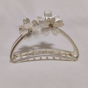 קליפס מעוצב לשיער מוכסף